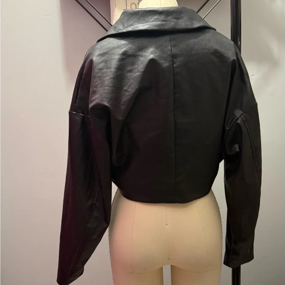 Forever 21 Black faux Leather Women's Jacket - Picture 3 of 7